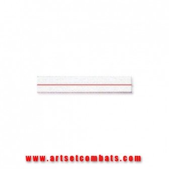 Ceinture blanche karaté coupée