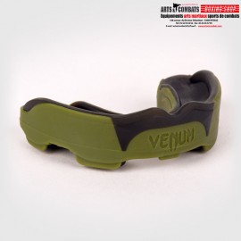 PROTEGE-DENTS VENUM PREDATOR KAKI/NOIR