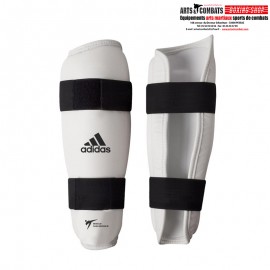 Protege tibia Adidas karaté, viet vo dao, kung fu, boxe francaise