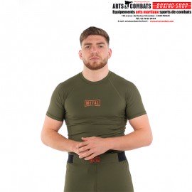 RASHGUARD PERFORMANCE OLIVE METAL BOXE